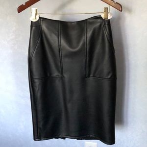 Chic black faux leather pencil skirt NWOT